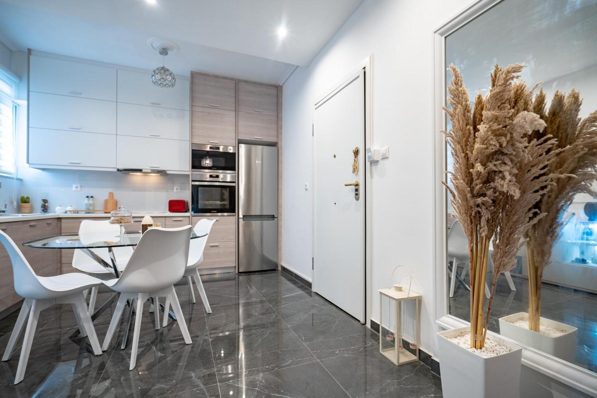 Neo Irakleio Train St. 1 Bedrm 4 Pers. Apartment أثينا المظهر الخارجي الصورة