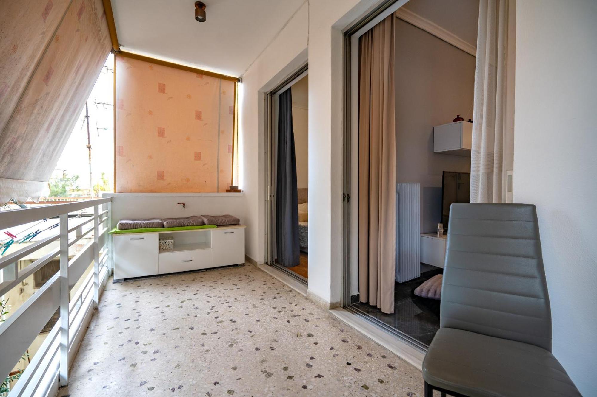 Neo Irakleio Train St. 1 Bedrm 4 Pers. Apartment أثينا المظهر الخارجي الصورة